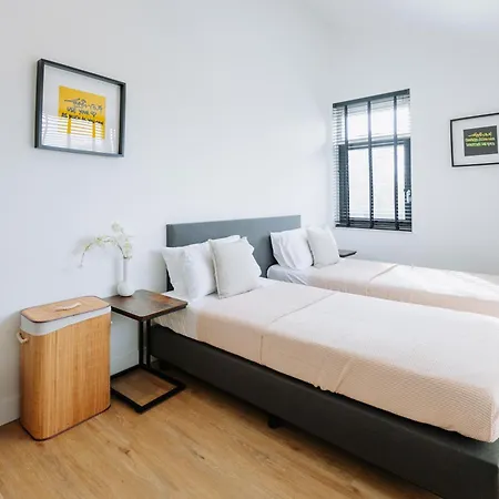 Villa Dutch Design With 6 Luxurious Bedrooms *