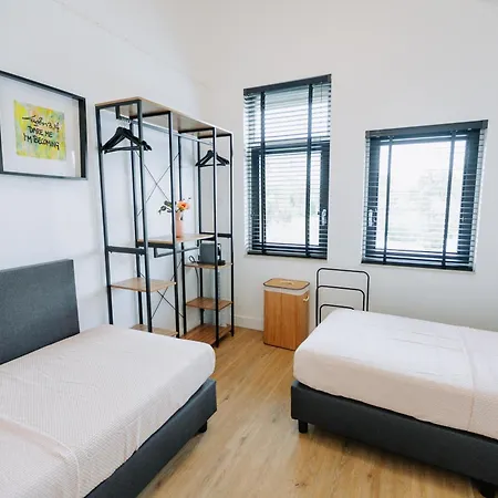 فيلة Dutch Design With 6 Luxurious Bedrooms