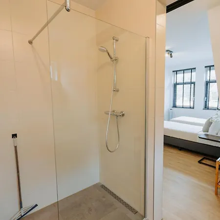 Dutch Design With 6 Luxurious Bedrooms Amsterdam